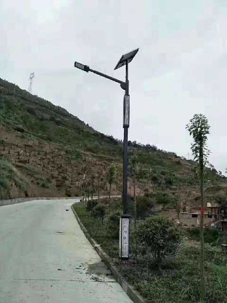 鄂托克旗仿古太阳能路灯